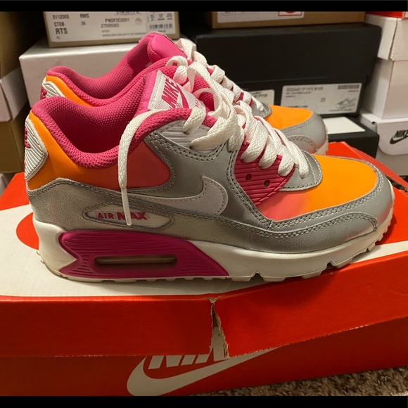 Nike Air Max - Picture 1 of 3